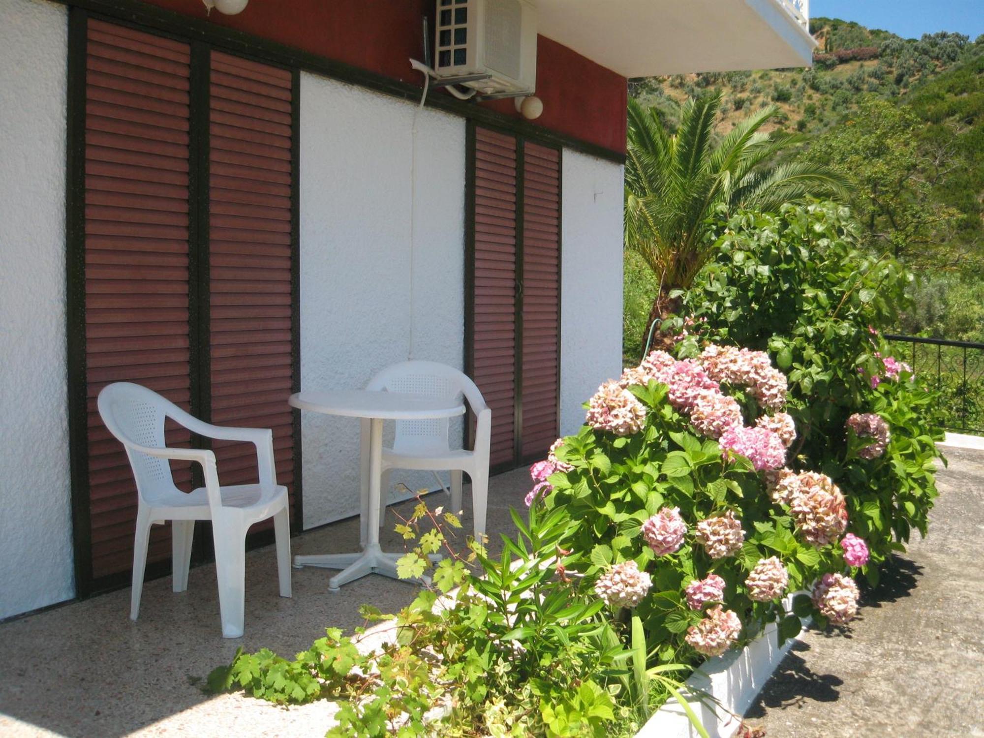 Bellina Agia Paraskevi (Skiathos)