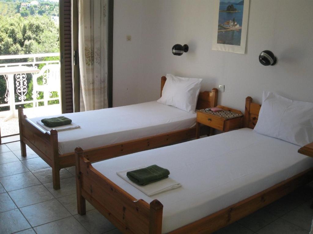 Bellina * Agia Paraskevi (Skiathos)